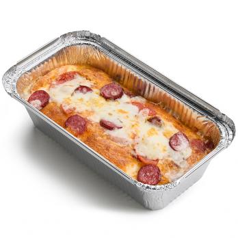 Омлет с колбасками и сыром